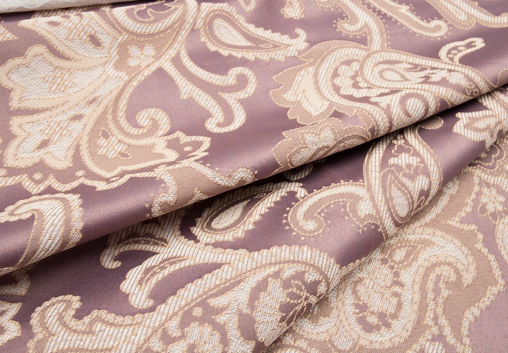 Сайт аметист ткани. Ткань Flora Damask Lilac. Аметист ткани мебельные. Ametist Fortune мебельная ткань.
